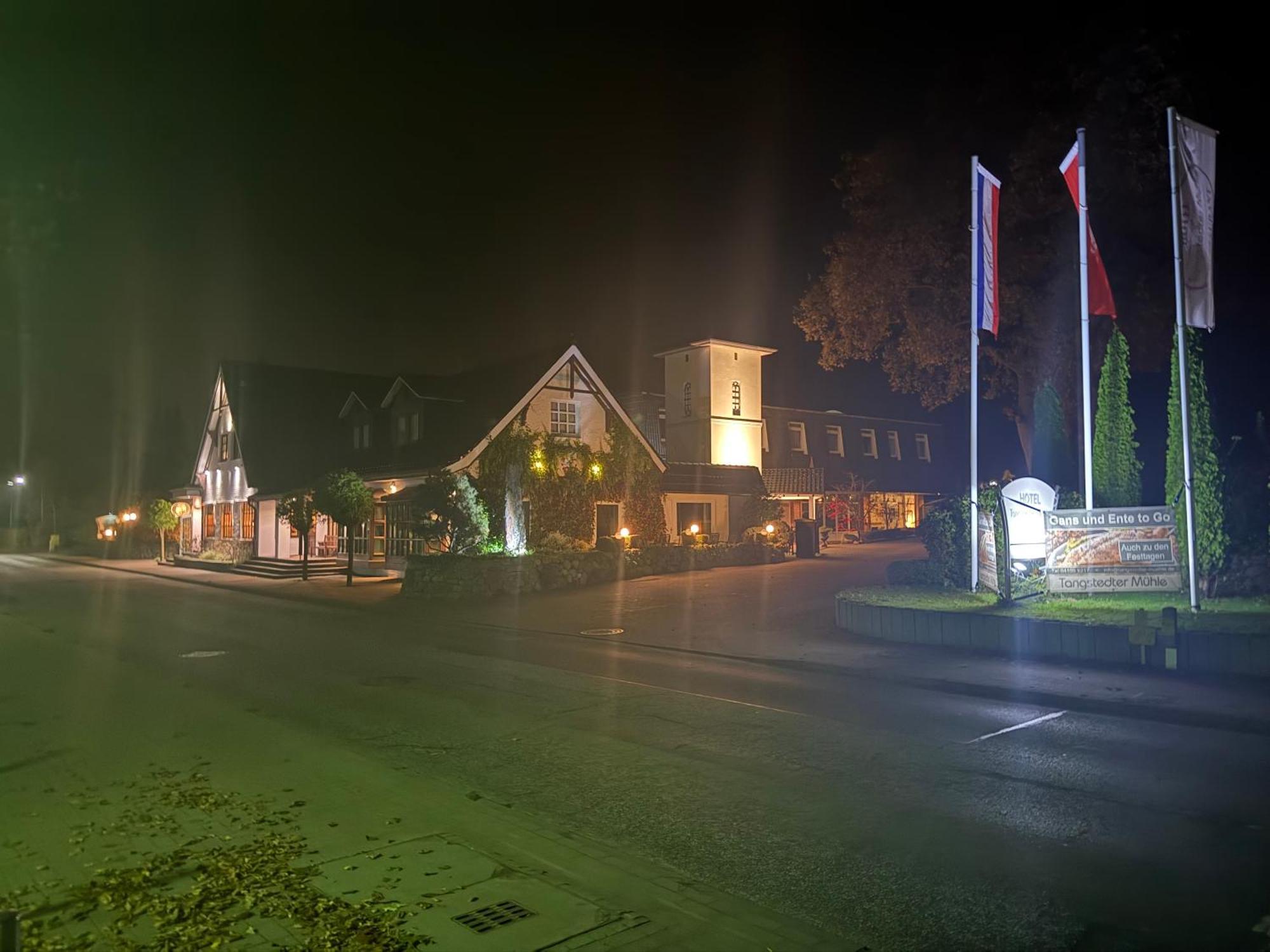 Tangstedter Muehle Hotel Exterior foto
